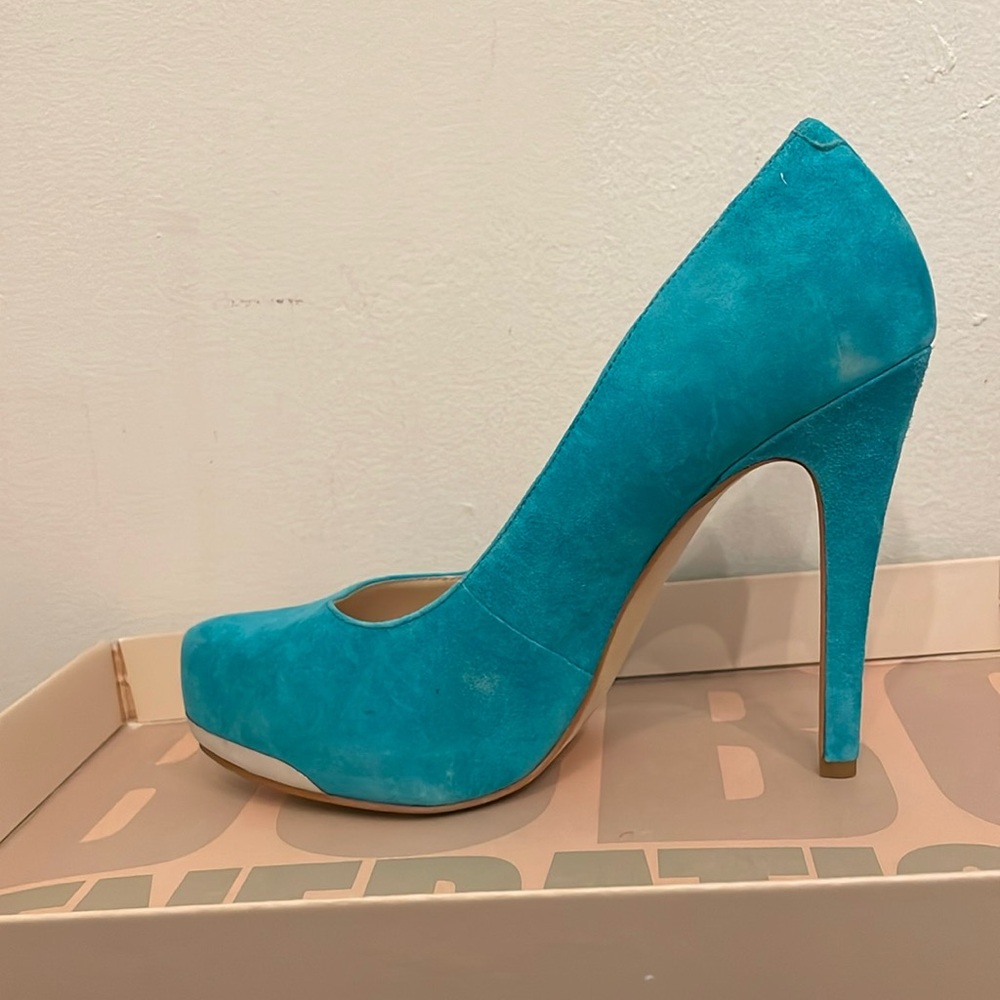 Women shoes